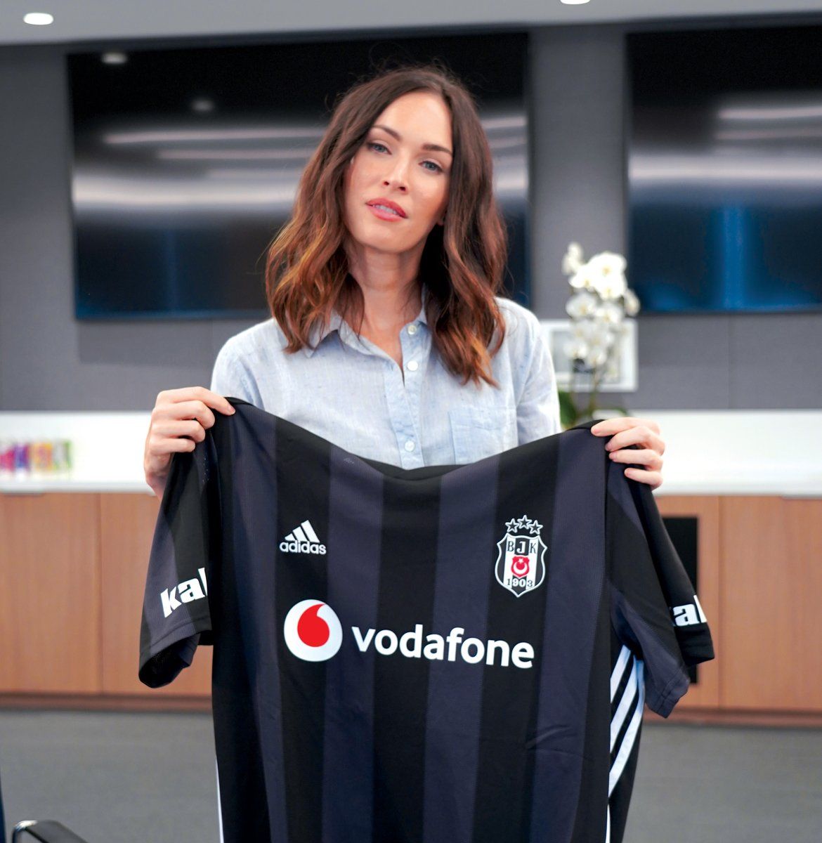 Megan Fox: Beşiktaş’ın maçını izlemek istiyorum Megan Fox: Beşiktaş’ın maçını izlemek istiyorum